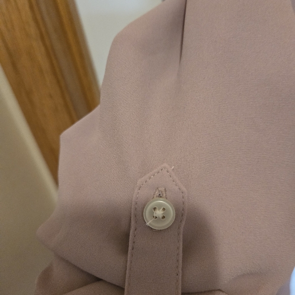 [EUC] New York & Co Womens Sz XL Blouse Top Lilac Purple Convertible 3/4 Sleeve - Picture 4 of 8